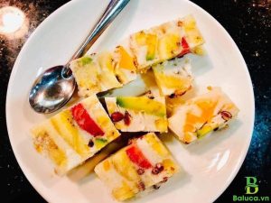 Kem chuối trái cây nhiệt đới